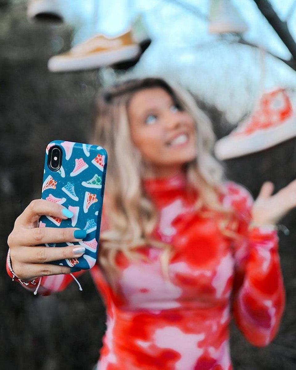 If The Shoe Fits | High Top Sneaker Samsung Case Samsung Case get.casely