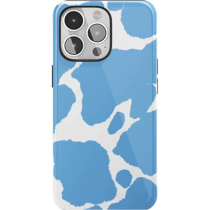 Current MOOd | Light Blue Cow Print Case iPhone Case get.casely Essential + MagSafe® iPhone 15 Pro Max