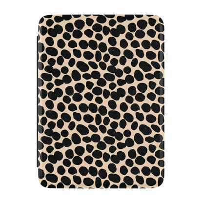 Lost in Spots | Cheetah Print Kindle Case | Casely