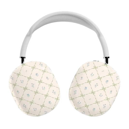 Petit Petals | Dainty Lattice AirPods Max Case