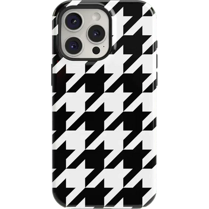 Houndstooth | High Contrast Design Case Phone Case Casetry Essential + MagSafe® iPhone 15 Pro Max