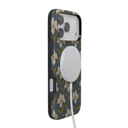 Lei’d Back | The Boyfriend Collection Phone Case get.casely