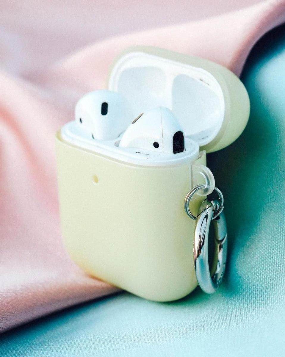 Light Yellow AirPods Case AirPods Case get.casely