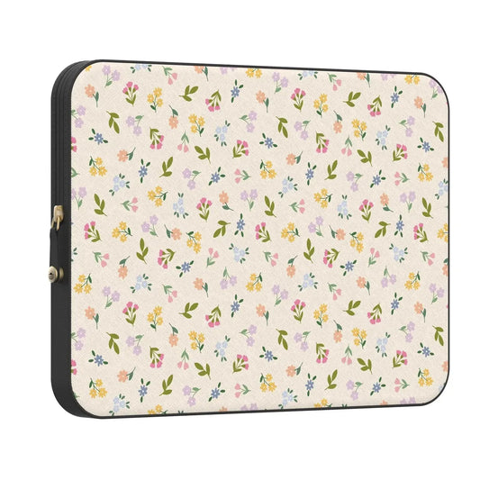 Ditsy Floral | Tiny Flowers Laptop Case