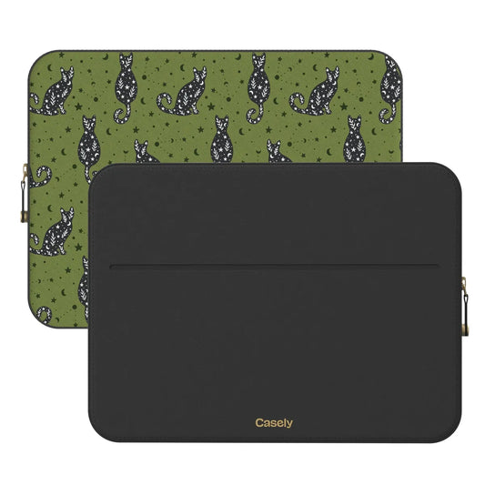 Sabrina's Bestie | Black Cats Laptop Case