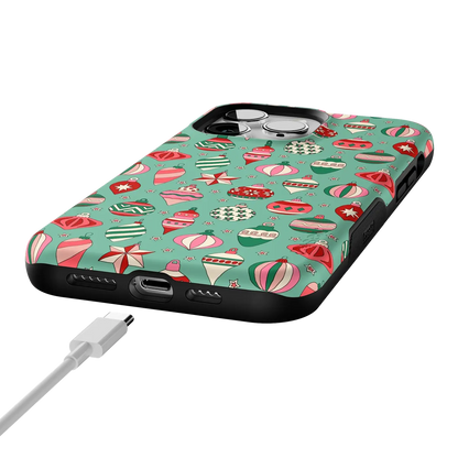 All Decked Out | Festive Ornaments Case