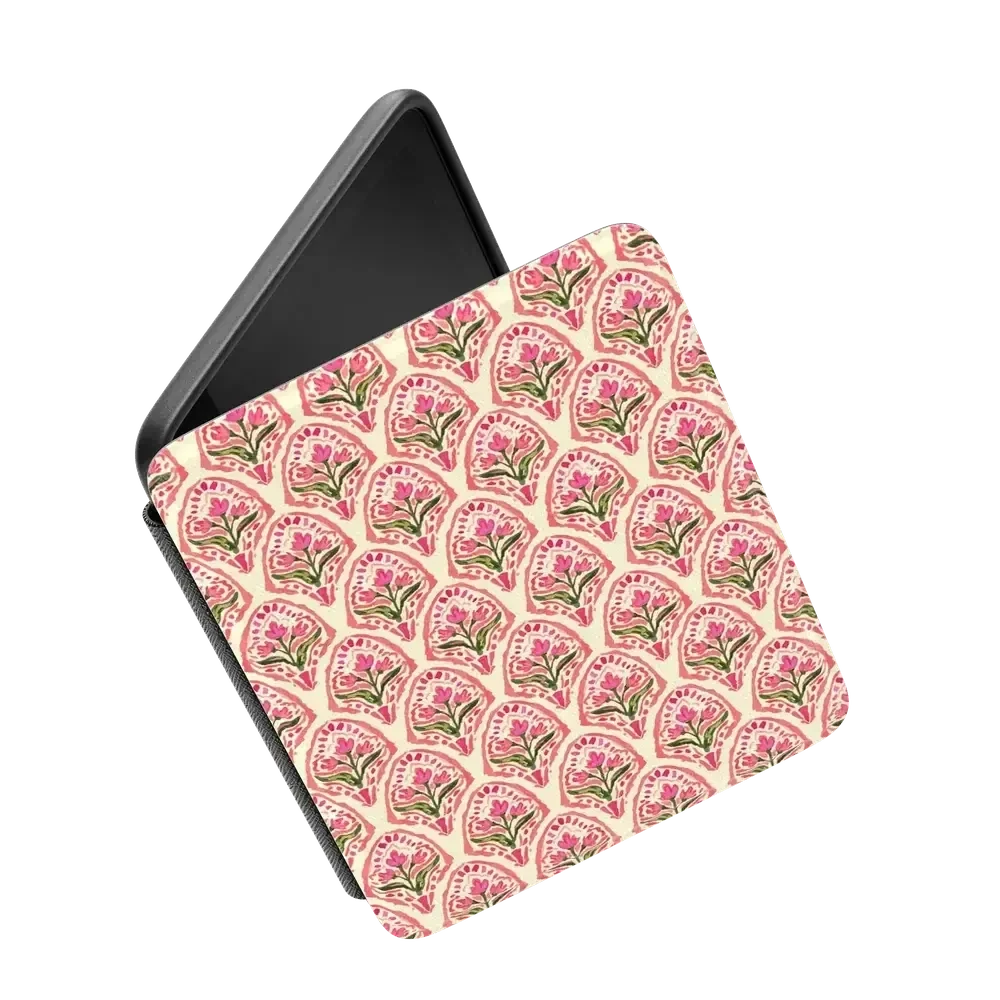 Tulip Tapestry | Jenna Palek x Casely Kindle Case Kindle Case get.casely
