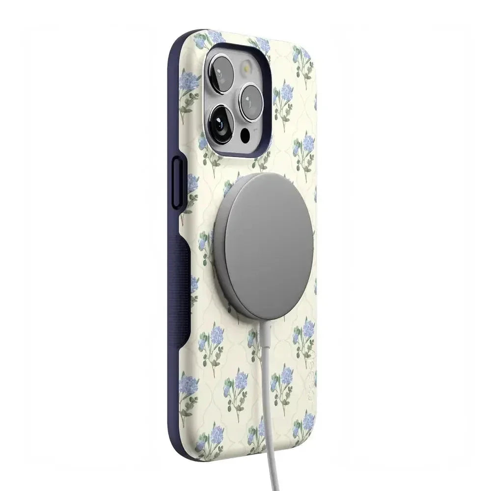 Vintage Garden | Blue Hydrangea Case iPhone Case get.casely
